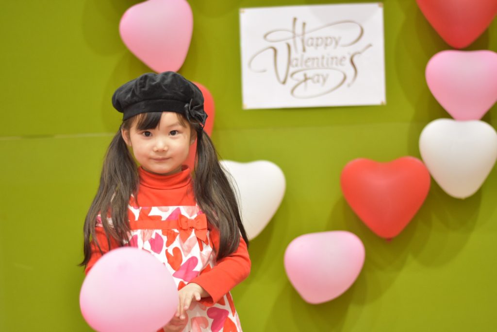 風船が割れる原因は